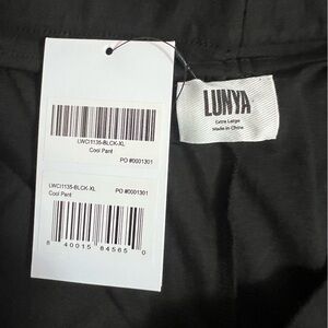 NWT lunya cool pant